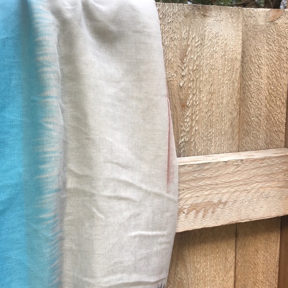 NWT Beautiful fashion scarf multicolored - Picture 8 of 9